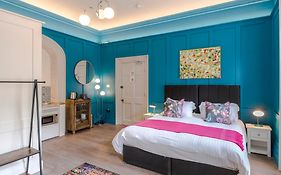 4 Berkeley Square I Your Apartment